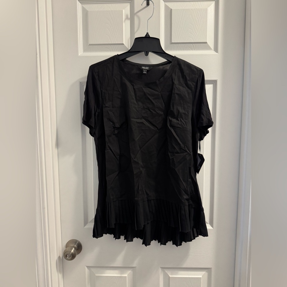 Simply Vera Vera Wang Black Short Sleeve Top